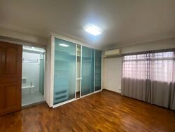 Blk 578 Hougang Avenue 4 (Hougang), HDB Executive #545092631
